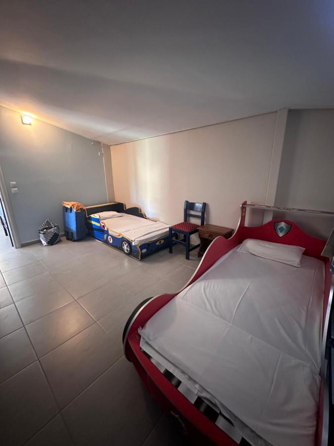 Rainbow ApartmentsKalamákion エクステリア 写真
